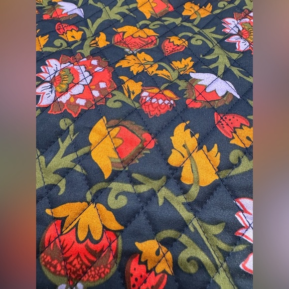 Vera Bradley —Marston Grand Tote Bag - Picture 7 of 9